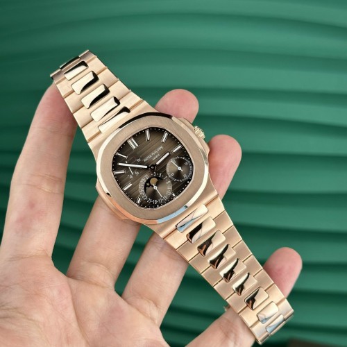 파텍필립 노틸러스 - Patek Philippe Nautilus 5712R Gold Wrapped Movement 40mm