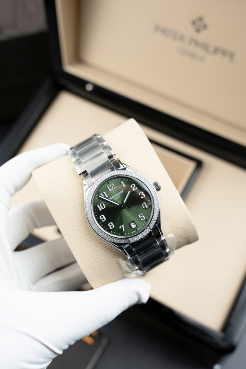 파텍필립 트웬티 4 - Patek Philippe Twenty 4 7300 Green Dial Metal Wire 36mm