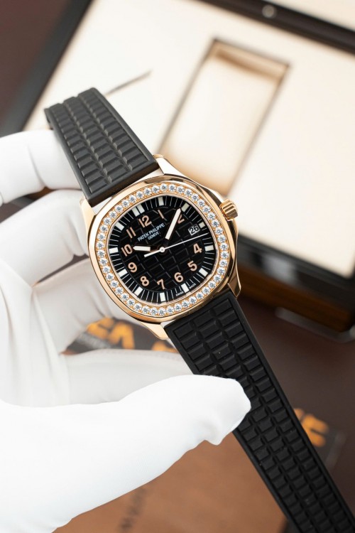 파텍필립 아쿠아넛 - Patek Philippe Aquanaut 5067 Customized Moissanite Diamonds 35.6mm