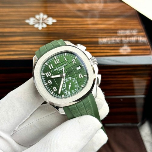 파텍필립 아쿠아넛 - Patek Philippe Aquanaut 5968G Green Dial Rubber Strap 42.2mm