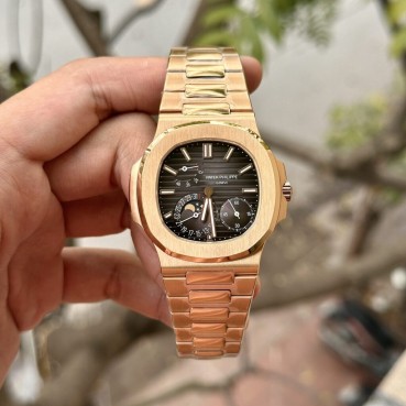 파텍필립 노틸러스 - Patek Philippe Nautilus 5712 Full Function 40mm