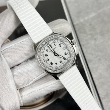 파텍필립 아쿠아넛 - Patek Philippe Aquanaut 5067A Moissanite Diamond 35.6mm
