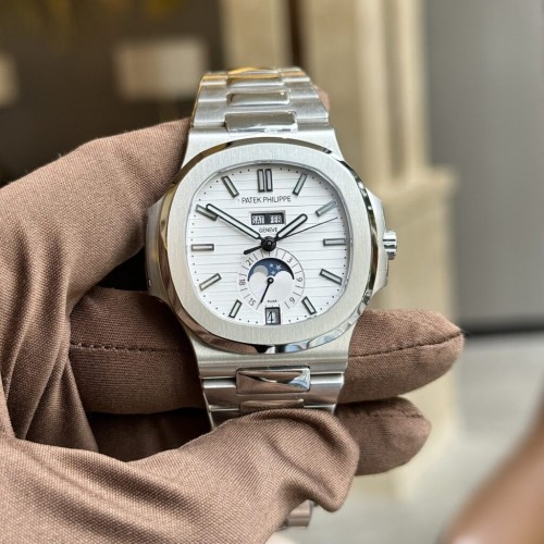 파텍필립 노틸러스 - Patek Philippe 5726 White Dial 40.5mm