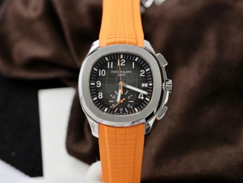 파텍필립 아쿠아넛 - Patek Philippe Aquanaut 5968A Orange Rubber Strap 42.2mm