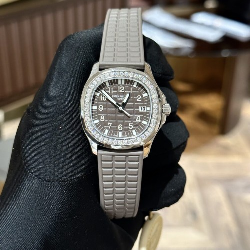 파텍필립 아쿠아넛 - Patek Philippe Aquanaut 5067A Moissanite Diamonds 35.6mm