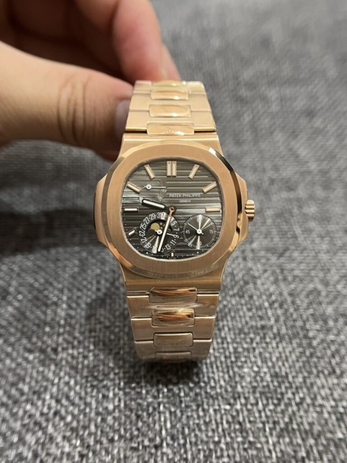 파텍필립 노틸러스 - Patek Philippe Nautilus 5712R Gray Dial 40mm