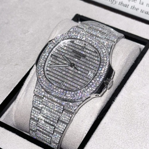 파텍필립 노틸러스 - Patek Philippe Nautilus 5719 Full Moissanite Diamonds 40mm
