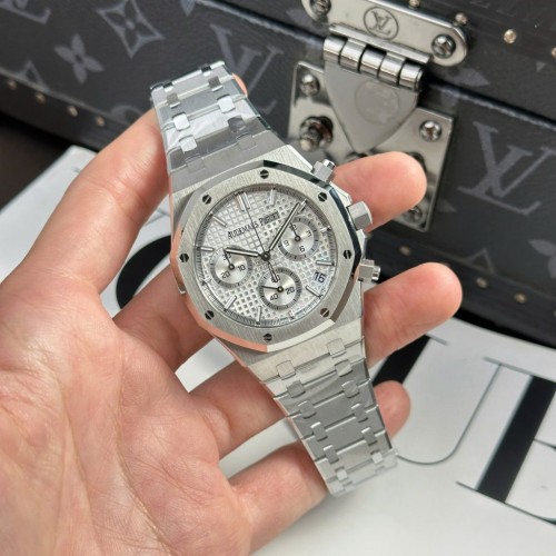 오데마피게 로얄 오크 - Audemars Piguet Royal Oak 26240ST White Dial 41mm