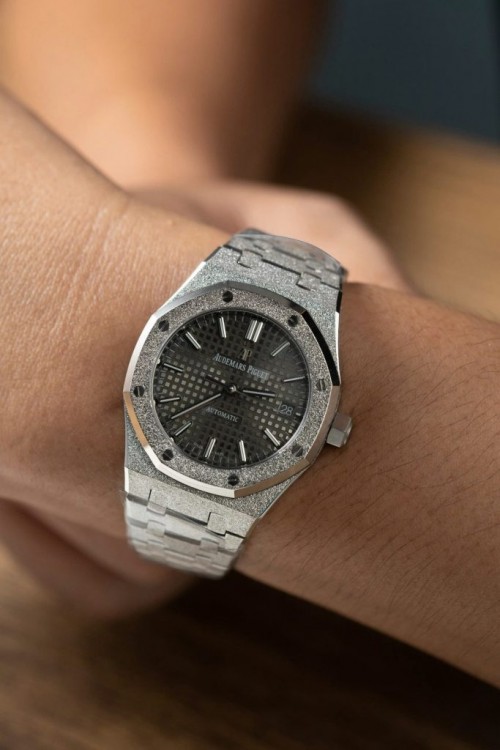 오데마피게 로얄 오크 - Audemars Piguet 15454 Fosted Gold Grey Dial 37mm