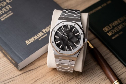 오데마피게 로얄 오크 - Audemars Piguet 15500ST Black Dial 41mm