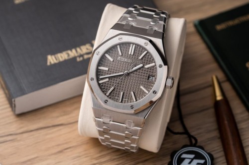 오데마피게 로얄 오크 - Audemars Piguet 15500ST Gray Dial 41mm