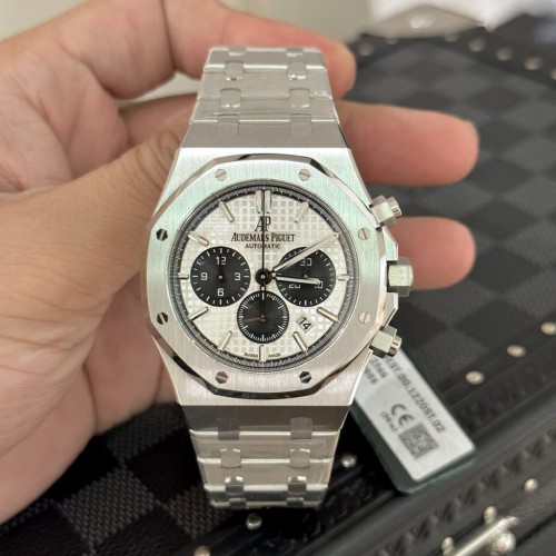 오데마피게 로얄 오크 - Audemars Piguet Royal Oak 26331ST White Dial 41mm