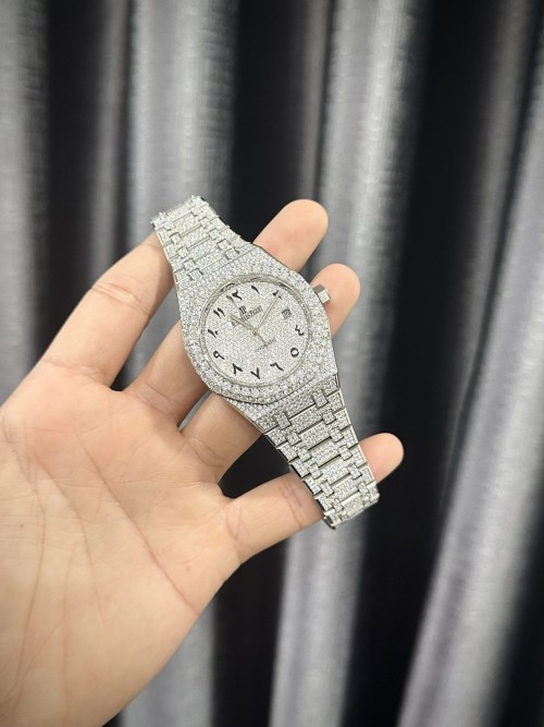 오데마피게 로얄 오크 - Audemars Piguet Royal Oak Moissanite Diamonds 41mm