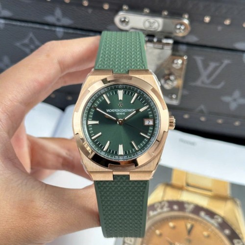 바쉐론 콘스탄틴 오버시즈 - Vacheron Constantin Overseas 4500V Green Dial Rubber Strap 41mm