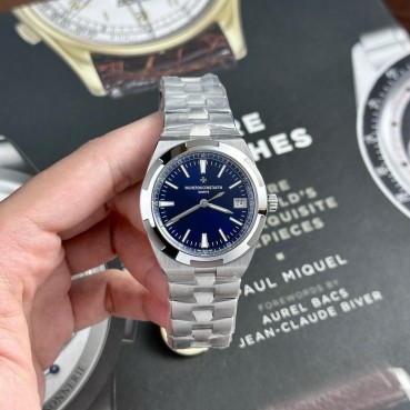 바쉐론 콘스탄틴 오버시즈 - Vacheron Constantin Overseas 4500V Blue Dial 41mm