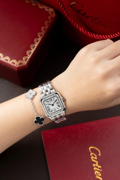 까르띠에 팬더 - Cartier Panthere W2PN0007 White Dial Metal Wire 27x37mm