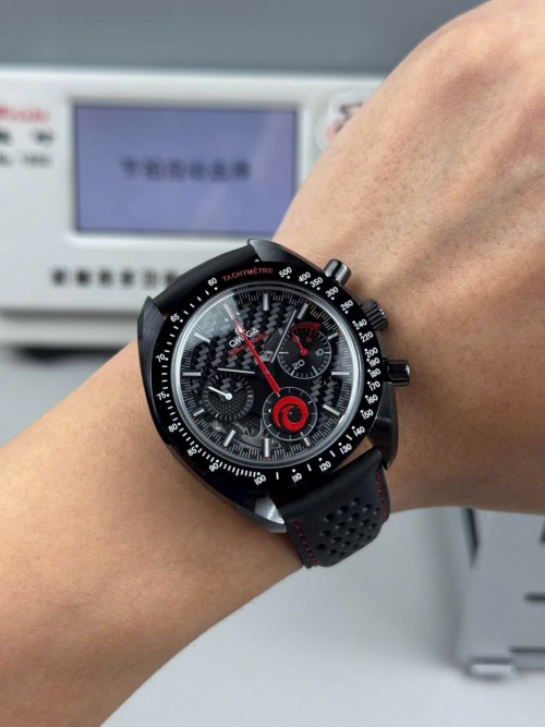 오메가 스피드 마스터 - Omega Speedmaster Dark Side of the Moon Case Ceramic 44mm