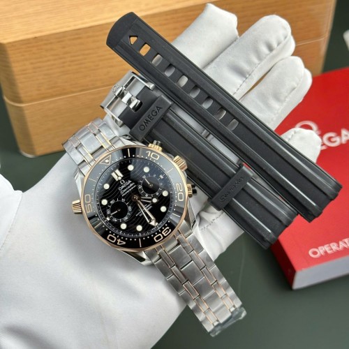 오메가 씨마스터 다이버 300M - Omega Dial Black Seamaster Diver 300M Chronograph Demi Rose Gold 44mm