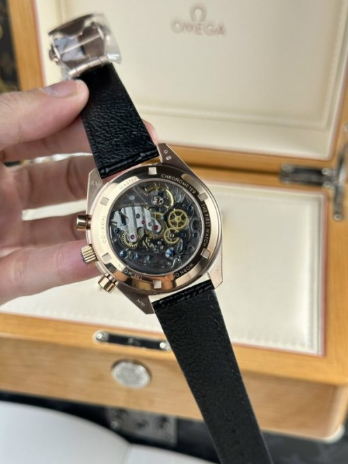 오메가 스피드 마스터 - Omega SpeedMaster MoonWatch Black Dial 44mm