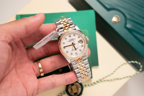 로렉스 데이져스트 - Rolex DateJust Mother Of Pearl Dial Gold Wrapped 36mm