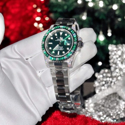 로렉스 서브마리너 - Rolex Submariner Green Dial Diamonds Moissanite + Synthetic Sapphire 41mm