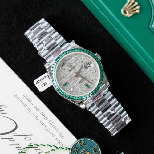 로렉스 데이데이트 - Rolex Day-Date Men Diamonds Moissanite + Sapphire Baguette 40mm
