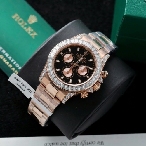 로렉스 데이토나 - Rolex Daytona Dial Black Gold Wrapped + Diamonds Moissanite Baguette 40mm