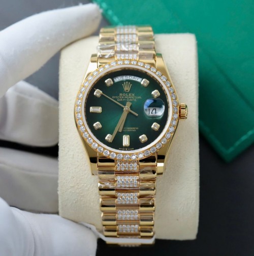 로렉스 데이데이트 - Rolex Day-Date Dial Green Ombre Gold Wrapped + Diamonds Moissanite 36mm