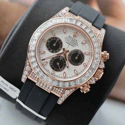 로렉스 데이토나 - Rolex Daytona 18K Gold Wrapped + Diamonds Moissanite Baguette 40mm