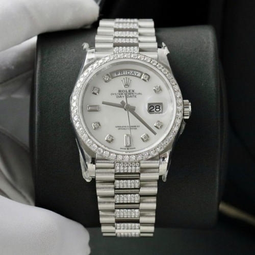 로렉스 데이데이트 - Rolex Day-Date Dial MOP Moissanite Diamonds 36mm