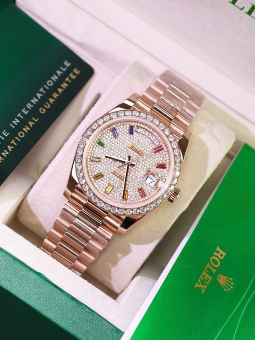 로렉스 데이데이트 - Rolex Day-Date Moissanite Diamonds + 18K Gold Wrapped 40mm