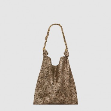 입생로랑 여성 실크 트윌 아말리아 