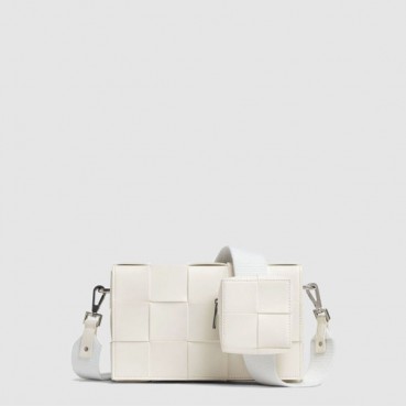 보테가 베네타 남성 카세트 백 