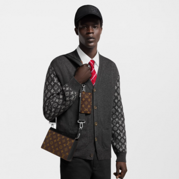 루이비통 남성 웨어러블 월릿 M81124  