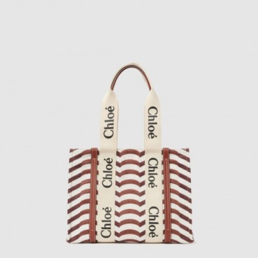 끌로에 여성 우디 미듐 토트 백 