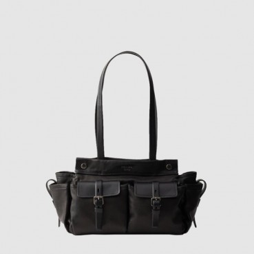 프라다 여성 루트 미디엄 가죽 토트백 