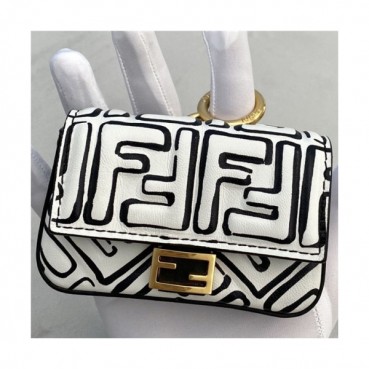 [펜디] Fendi 2020 Mini Leather Clutch Bag,11cm 