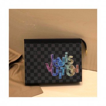Louis Vuitton 2020 Pochette Voyage Clutch Bag,27cm 