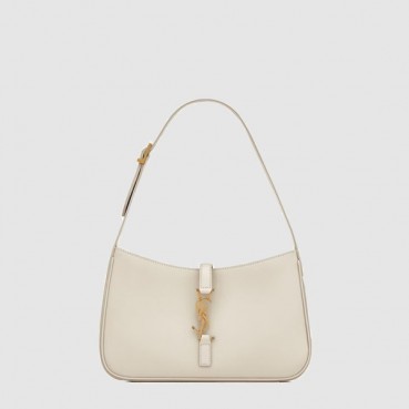 입생로랑 여성 LE5A7 호보 백 