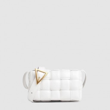 보테가 베네타 남/녀 스몰 패디드 카세트 