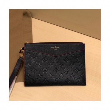 Louis Vuitton 2020 Melanie Pochette Leather Clutch Bag,23cm