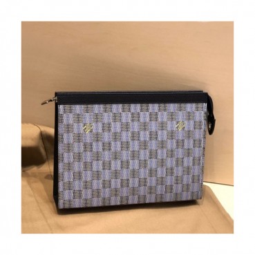 Louis Vuitton 2019 Pochette Voyage Clutch Bag,26cm 