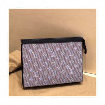 Louis Vuitton 2019 Pochette Voyage Clutch Bag,26cm 