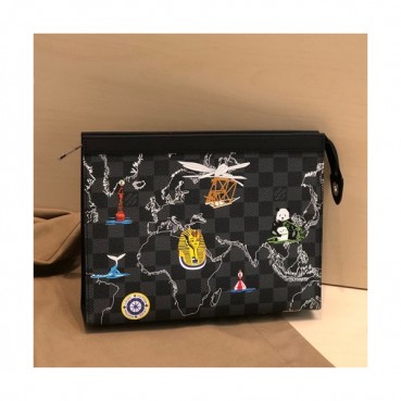 Louis Vuitton 2019 Monogram Clutch Bag,26cm 