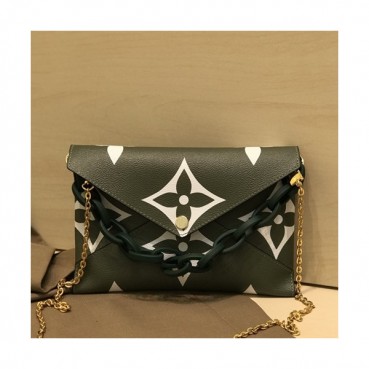 Louis Vuitton 2019 Pochette Kirigami Clutch Bag,23cm