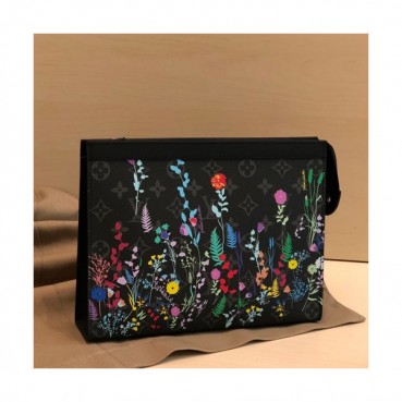 Louis Vuitton 2019 Monogram Clutch Bag,26cm 