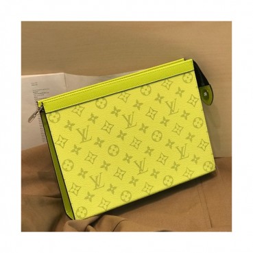 Louis Vuitton Pochette Voyage Monogram Clutch Bag,26/33cm 