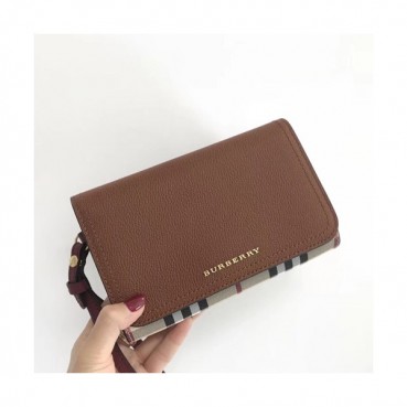 Burberry 2019 Wallet Clutch Bag, 18cm 