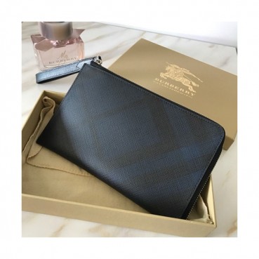 Burberry 2019 Leather Clutch Bag, 21.5cm 