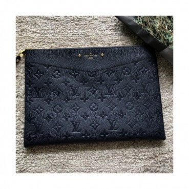 Louis Vuitton Daily Pouch MonogramClutch Bag,29.5cm